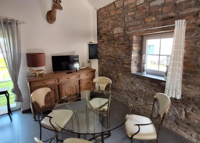 Le Charme Des Pierres * Ohey