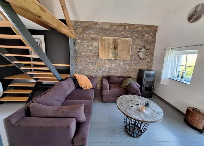 Le Charme Des Pierres בית כפרי *